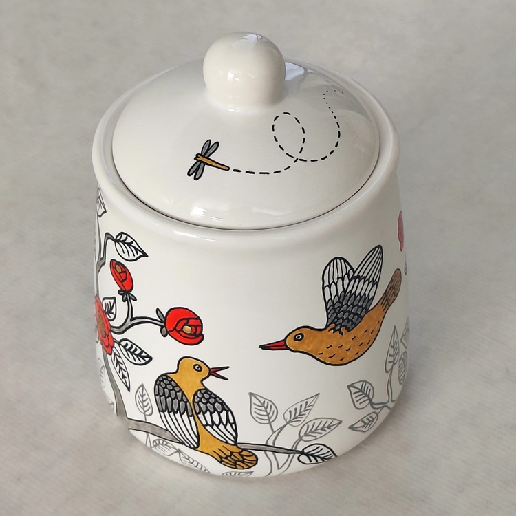 Decorative ceramic sugar bowl "Rose Garden" from the "Flowers" series