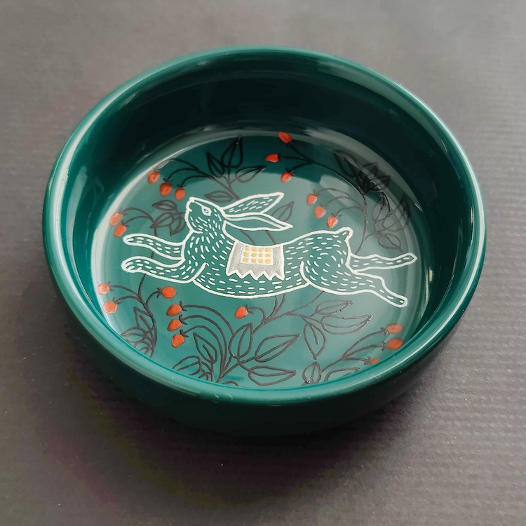 Decorative ceramic small bowl "Hare" from the "The Chase" series