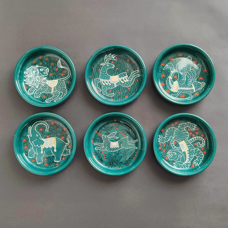 Decorative ceramic small bowl "Deer" from the "The Chase" series