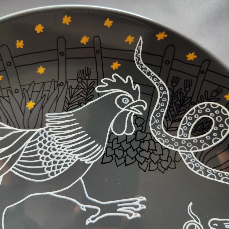 Decorative ceramic plate "Pig, Rooster, and Snake" from the series "The Chase"
