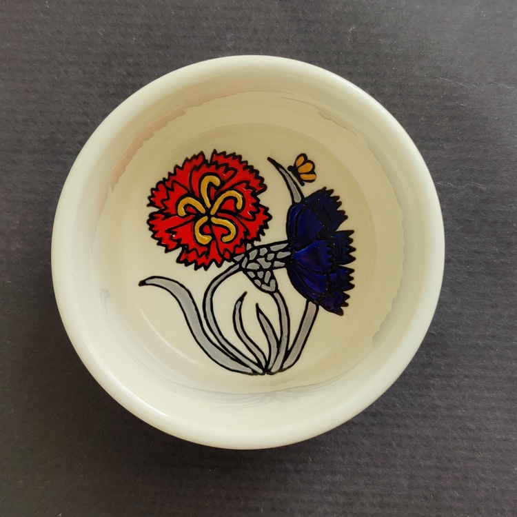Previous Next Decorative ceramic small bowl "Carnation 2" from the "Flowers"