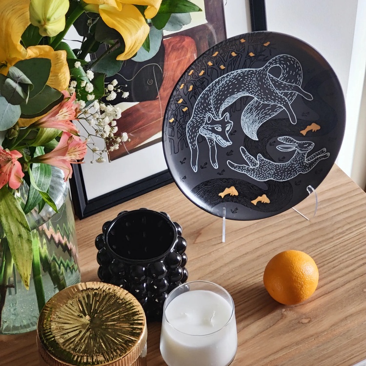 Decorative ceramic plate "Fox and Hare" from the series "The Chase".