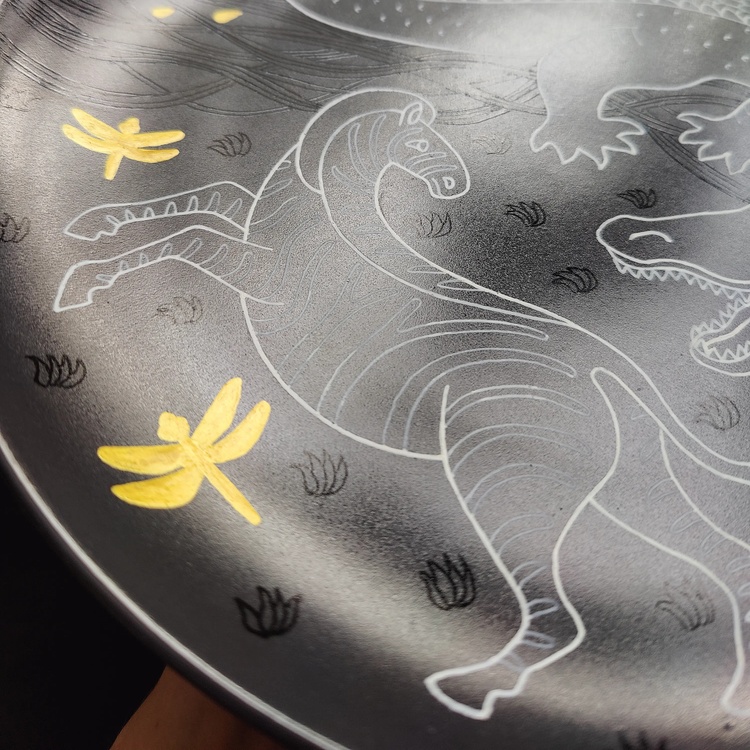 Decorative ceramic plate "Crocodile and Zebra" from the series "The Chase"